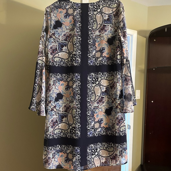 Vince camuto floral dress - Picture 2 of 2